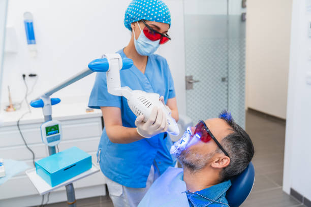 Best Emergency Tooth Extraction in Parkersburg, IA